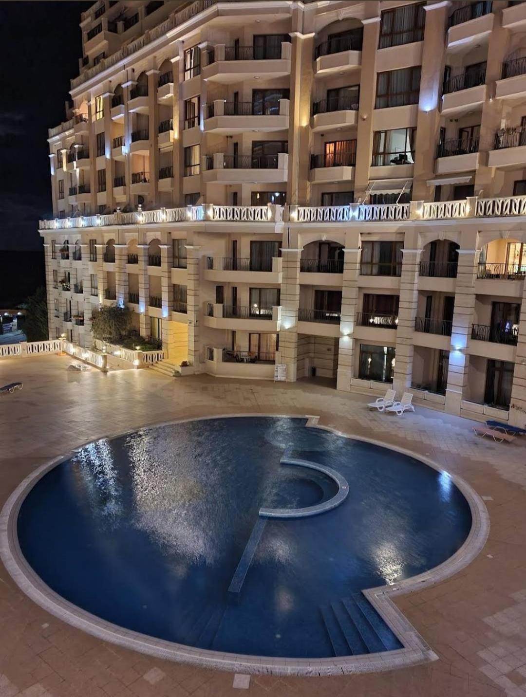 Cabacum Beach Residence Апартамент Голубая Лагуна Warna Zewnętrze zdjęcie